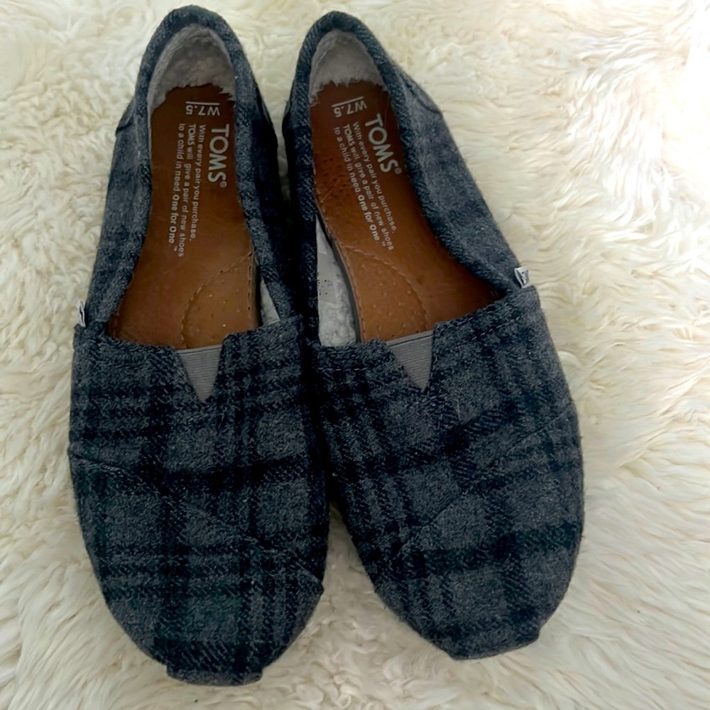 TOMS